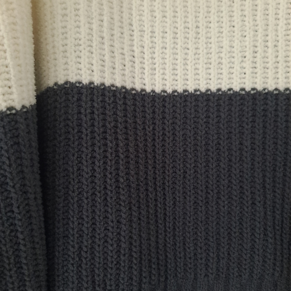 Jolt Sweater - Picture 5 of 7